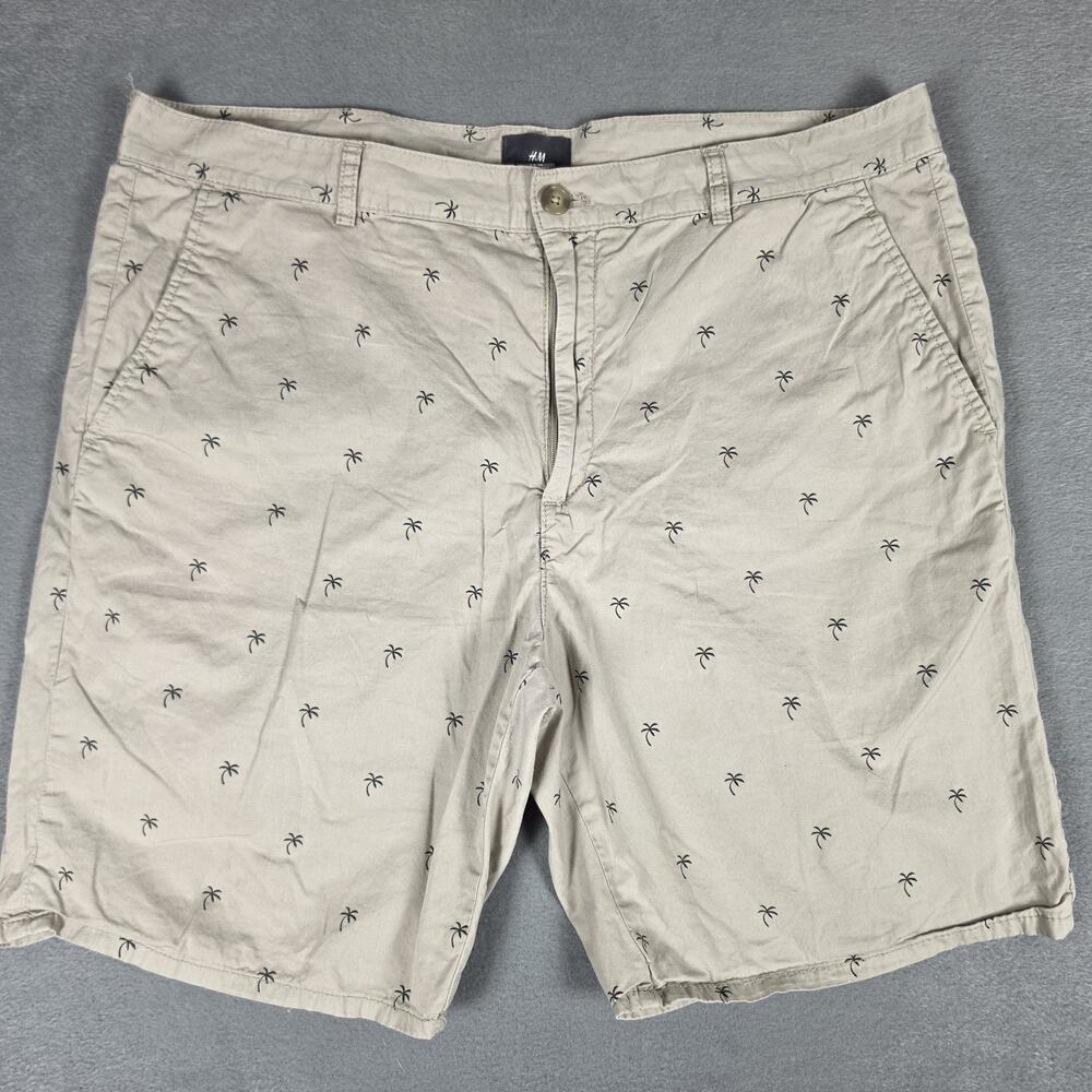 H&M Men's Regular Fit Palm Tree Print Chino Shorts Beige Tan Size 36 Casual